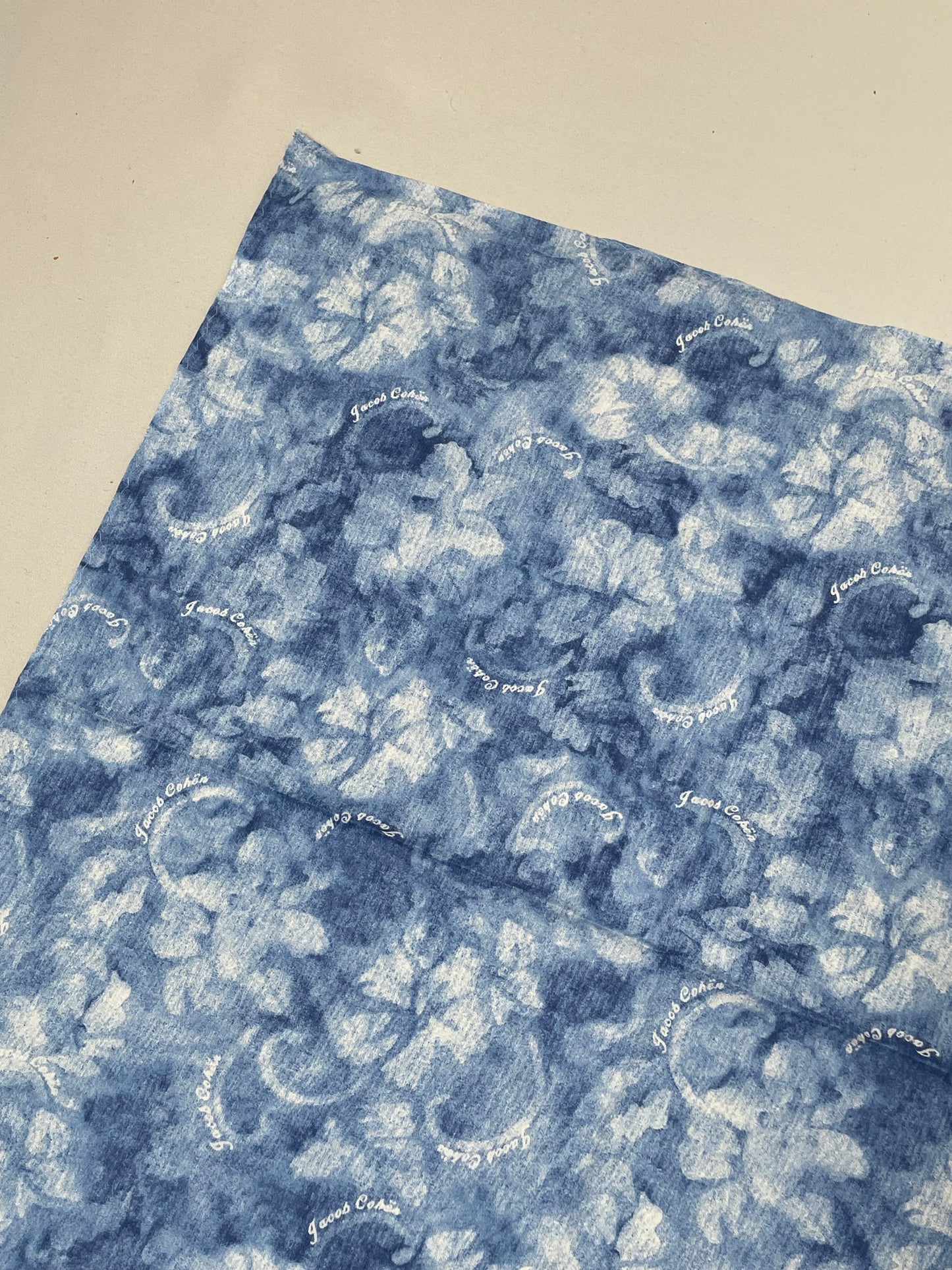 Jacob Cohën Scarf