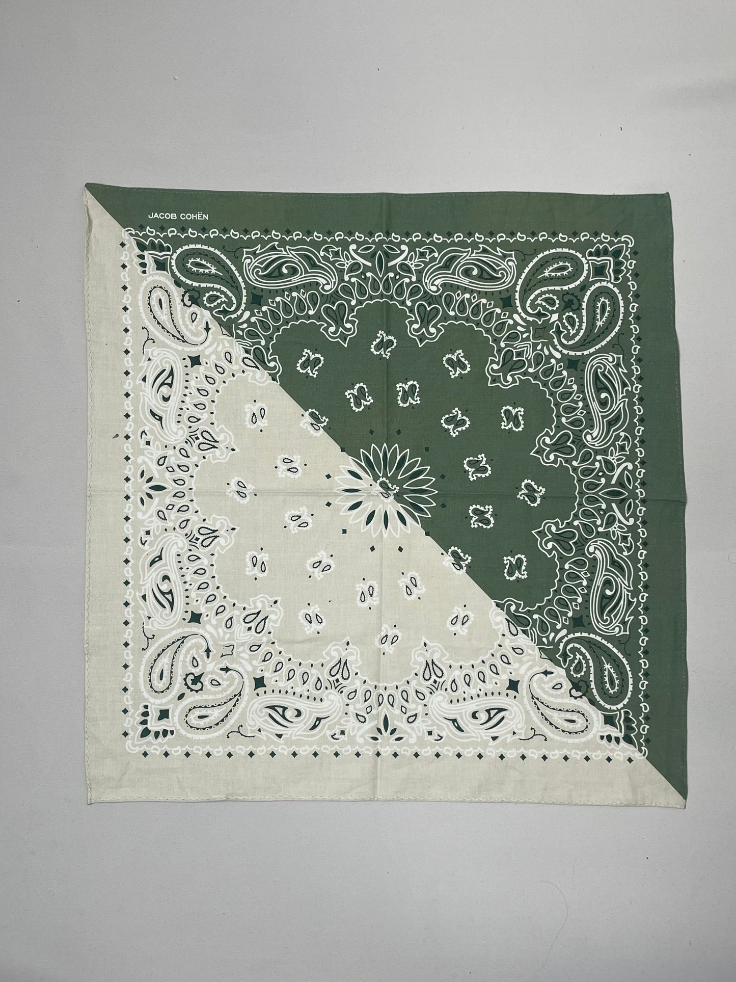 Jacob Cohën Scarf